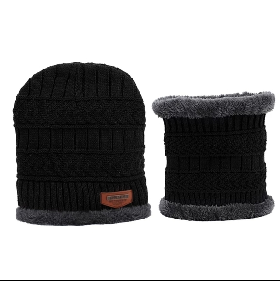 Warm Winter Hat & Neck Warmer - Picture 5 of 7